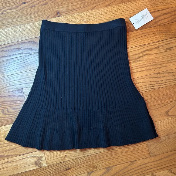 Universal Thread Dresses & Skirts - Universal Thread Black A-Line Skirt